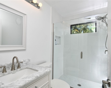 17502 Island Inlet Court - Photo Thumbnail 17