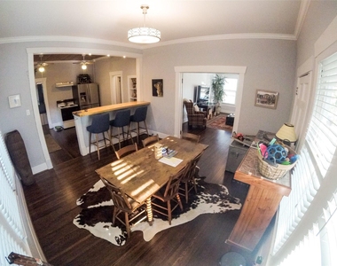 210 Tabor Street - Photo Thumbnail 8