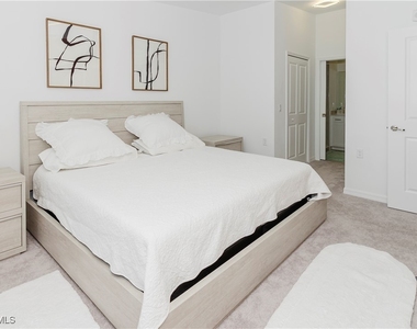 5466 Double Eagle Circle - Photo Thumbnail 17