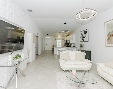 5466 Double Eagle Circle - Photo Thumbnail 13