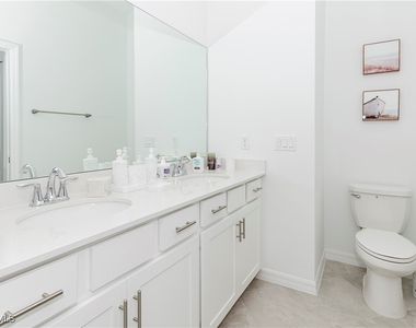 5466 Double Eagle Circle - Photo Thumbnail 19