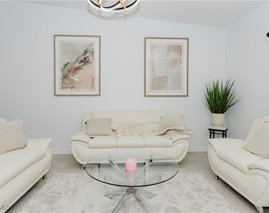 5466 Double Eagle Circle - Photo Thumbnail 12
