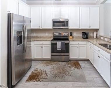1414 Oceania Drive S - Photo Thumbnail 11