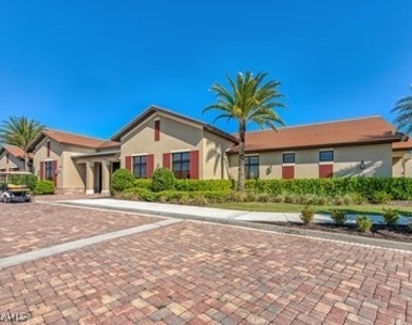 1414 Oceania Drive S - Photo Thumbnail 4