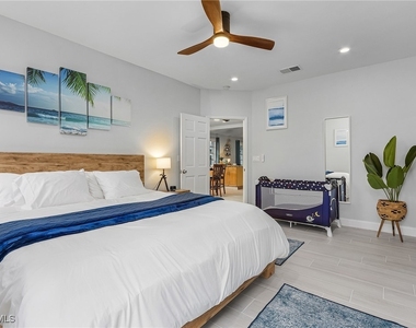 794 95th Avenue N - Photo Thumbnail 24