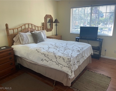1260 Wildwood Lakes Boulevard - Photo Thumbnail 10