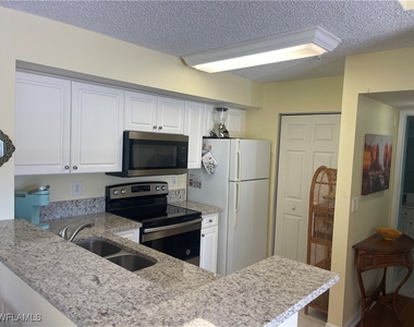1260 Wildwood Lakes Boulevard - Photo Thumbnail 4