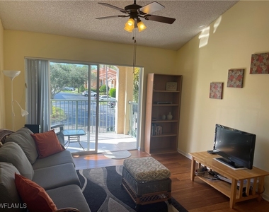 1260 Wildwood Lakes Boulevard - Photo Thumbnail 6