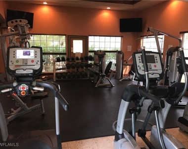 1260 Wildwood Lakes Boulevard - Photo Thumbnail 15