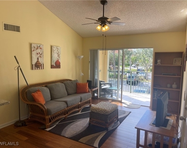 1260 Wildwood Lakes Boulevard - Photo Thumbnail 5