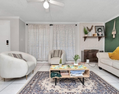 5837 Sunforest Drive - Photo Thumbnail 4
