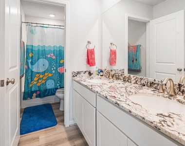 2513 Malibu Glen Drive - Photo Thumbnail 11