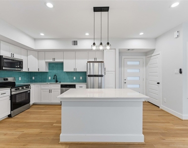 5420 Elysian Street - Photo Thumbnail 4