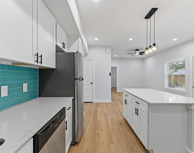 5420 Elysian Street - Photo Thumbnail 3