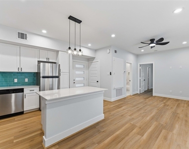 5420 Elysian Street - Photo Thumbnail 2
