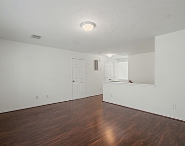 2416 Charleston Street - Photo Thumbnail 16