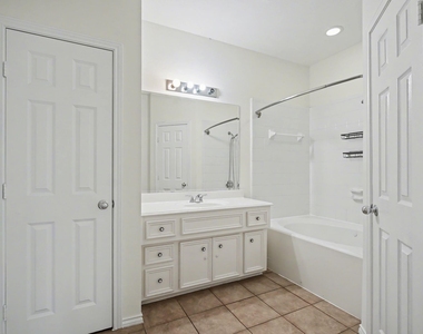 2416 Charleston Street - Photo Thumbnail 19