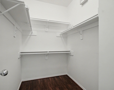 2416 Charleston Street - Photo Thumbnail 17