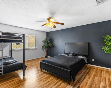 117 E Park Drive - Photo Thumbnail 17