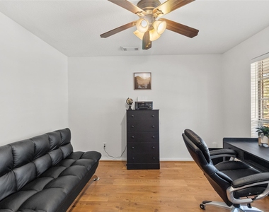 117 E Park Drive - Photo Thumbnail 11