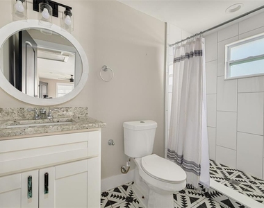 106 W Haya Street - Photo Thumbnail 11