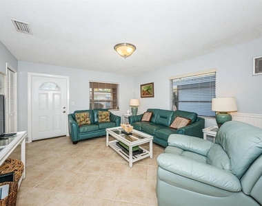 6020 Midnight Pass Road - Photo Thumbnail 2