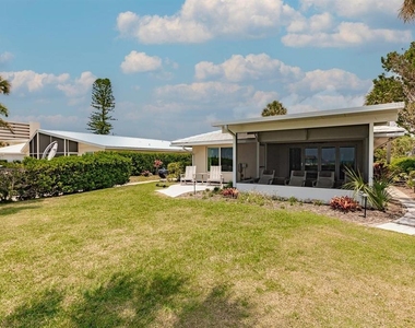 6020 Midnight Pass Road - Photo Thumbnail 20