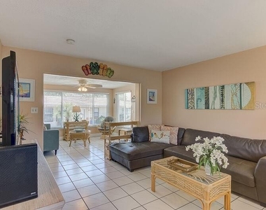 6020 Midnight Pass Road - Photo Thumbnail 8
