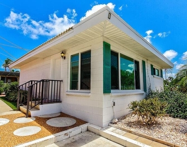 6020 Midnight Pass Road - Photo Thumbnail 25