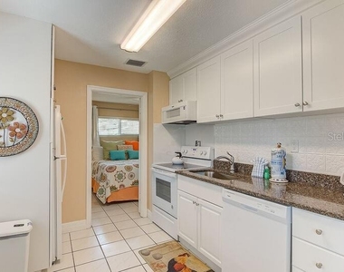 6020 Midnight Pass Road - Photo Thumbnail 17