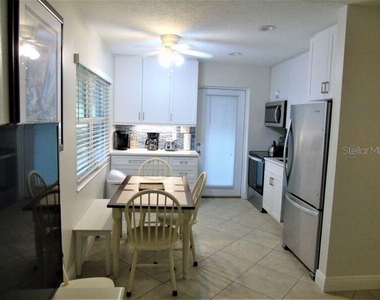 6020 Midnight Pass Road - Photo Thumbnail 7