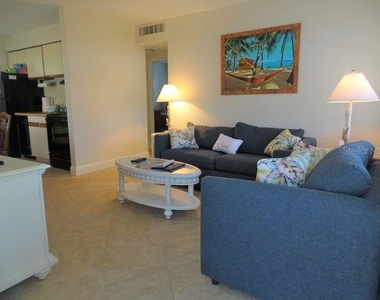 6020 Midnight Pass Road - Photo Thumbnail 6