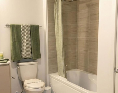 5587 Millenia Park Boulevard - Photo Thumbnail 10