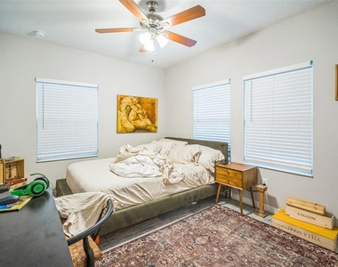 3610 N Tampa Street - Photo Thumbnail 19