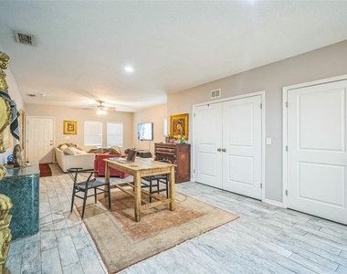 3610 N Tampa Street - Photo Thumbnail 18