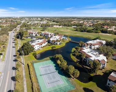 822 Capri Isles Boulevard - Photo Thumbnail 7