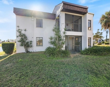 822 Capri Isles Boulevard - Photo Thumbnail 42