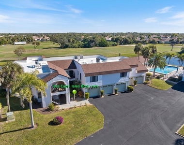 822 Capri Isles Boulevard - Photo Thumbnail 9