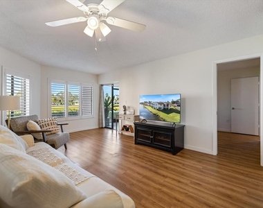 822 Capri Isles Boulevard - Photo Thumbnail 21