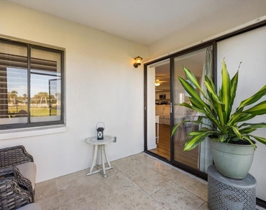 822 Capri Isles Boulevard - Photo Thumbnail 26