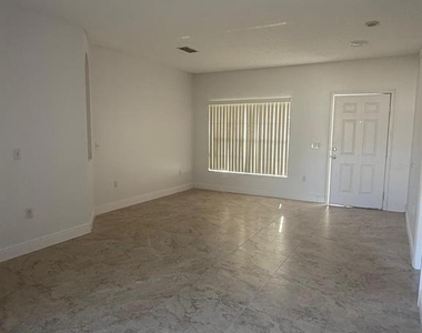 315 Edgewood Court - Photo Thumbnail 1