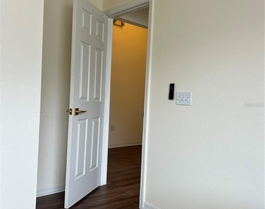 226 Hillcrest Drive - Photo Thumbnail 17