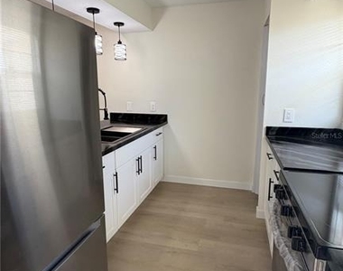 2801 Vasco Street #12 - Photo Thumbnail 2