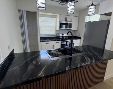2801 Vasco Street #12 - Photo Thumbnail 3