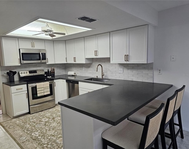 4408 La Jolla Drive - Photo Thumbnail 8