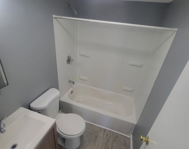 408 Legion Avenue - Photo Thumbnail 3