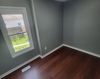 408 Legion Avenue - Photo Thumbnail 5