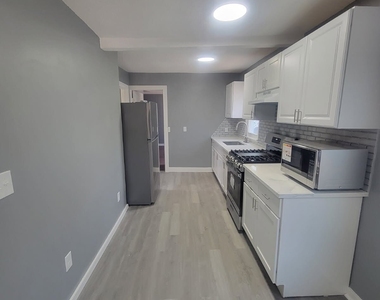 408 Legion Avenue - Photo Thumbnail 2