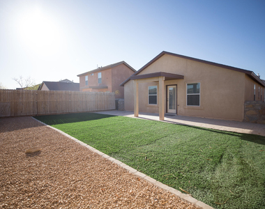 13231 Kestrel Avenue - Photo Thumbnail 23