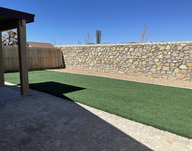 13231 Kestrel Avenue - Photo Thumbnail 20